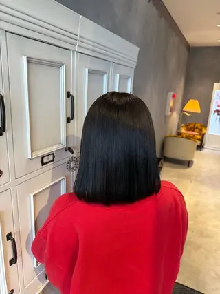 カラー 岩井 佑月のヘアスタイル