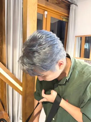 ショート カラー メンズ 透明感カラー/ハイト ーン/メイク/umiのヘアスタイル