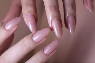 ネイル KUON 本町阿波座のネイルデザイン