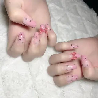 ネイル ＫＥＩ nail🎀 ガーリーネイル🧸のネイルデザイン