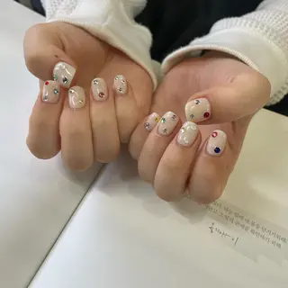 ネイル ネイルズシャトン🪡 ネイリスト齊藤のネイルデザイン