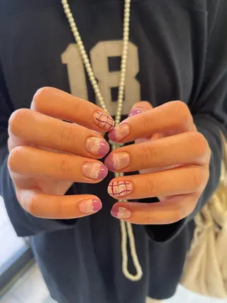 ネイル Yurina. tのネイルデザイン