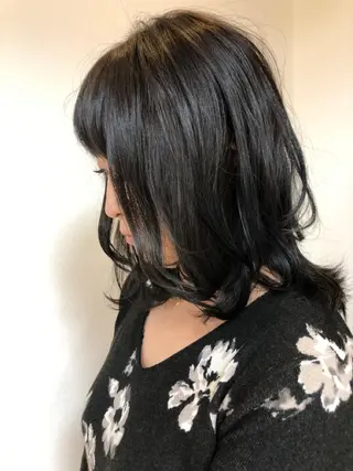 ミディアム カラー 似合わせ レイヤー須川のヘアスタイル