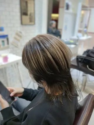 ミディアム カラー アグヘアーヴィズ 永山店所属・菅原 涼のヘアスタイル