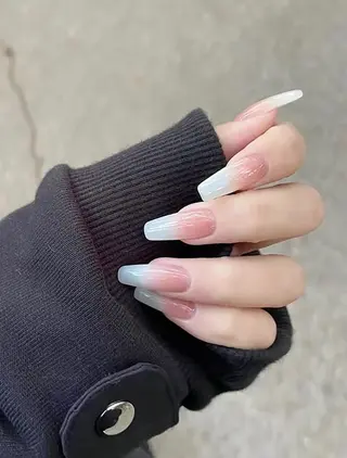 ネイル Dione Nail ことのネイルデザイン