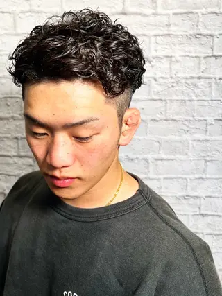 ショート カラー パーマ ヘアアレンジ メンズ メンズカット/パーマ 山崎航平💈のヘアスタイル