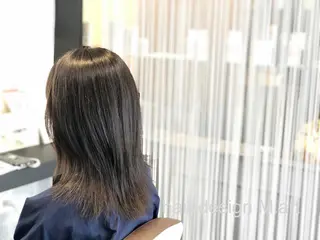 セミロング 若泉 真梨のヘアスタイル