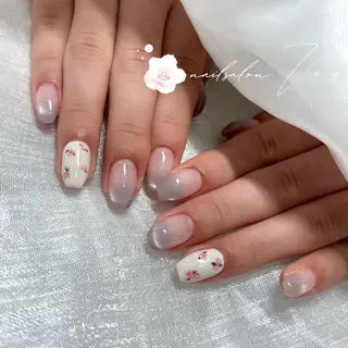 ネイル 𝒦𝐸𝐼𝒩𝒜 錦糸町ネイルのネイルデザイン