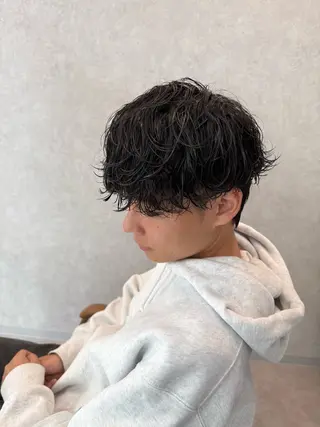 ショート パーマ メンズ メンズパーマ/波巻き パーマ/シャドウのヘアスタイル