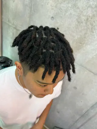 パーマ ヘアアレンジ メンズ HARURU🪮✨ ブレイズ海外ヘアのヘアスタイル