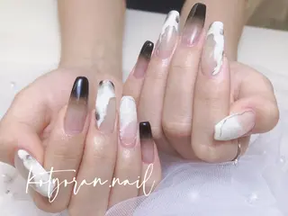 ネイル モナ& ミユのネイルデザイン