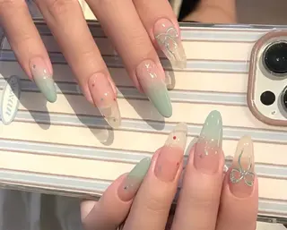 ネイル pink lady サロン・紬のネイルデザイン