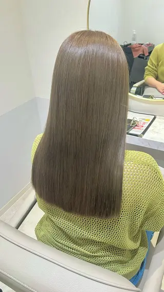 ロング カラー Eleanor枚方店 店長　飛鳥　薫のヘアスタイル