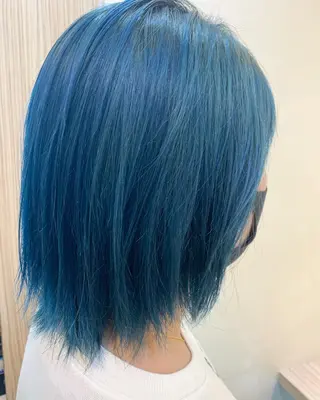 セミロング カラー DiMPlE  ディンプル所属・🌸スタイリスト 山浦美恵のヘアスタイル