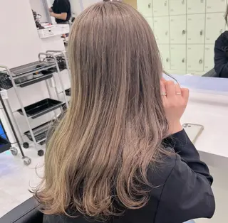 カラー 💗ツヤ髪💗透け感 💗ブリーチなし💗のヘアスタイル