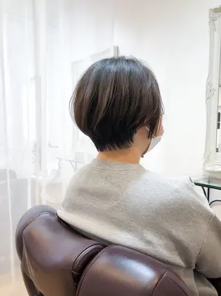 ショート WILLOW 京橋のヘアスタイル