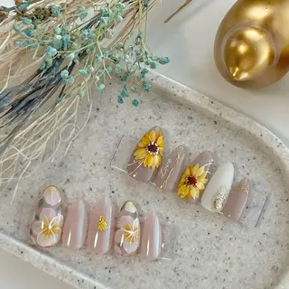 ネイル Luccica nailのネイルデザイン