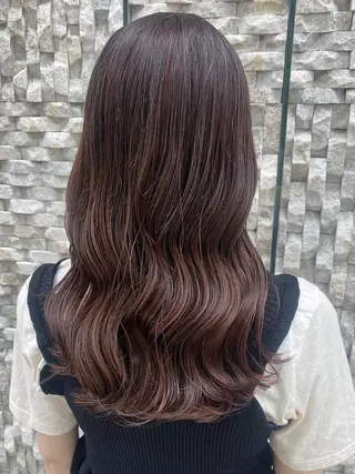 ロング カラー ルシードスタイル REVEのヘアスタイル