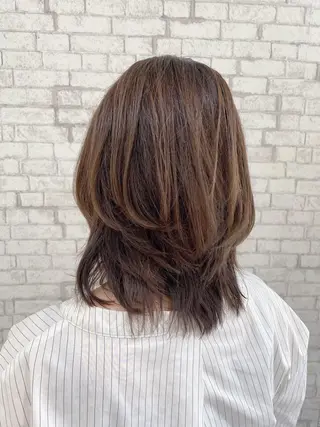ミディアム カラー ヘアアレンジ ブリーチなし艶カラー 東家のヘアスタイル