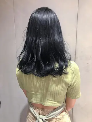 ミディアム カラー 圧倒的透明感カラー nana🦕のヘアスタイル