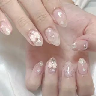 ネイル fein. miku🎀🍼のネイルデザイン