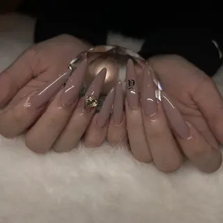 ネイル Megu 【 cutill 】のネイルデザイン