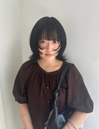 ミディアム カラー 松本 雪愛のヘアスタイル
