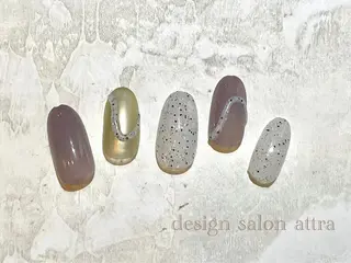 ネイル デザインサロン attra 本八幡店のネイルデザイン