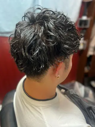 ショート パーマ メンズ 圓子 快のヘアスタイル