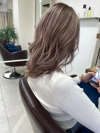 ミディアム カラー職人/上川原 雄飛のヘアスタイル