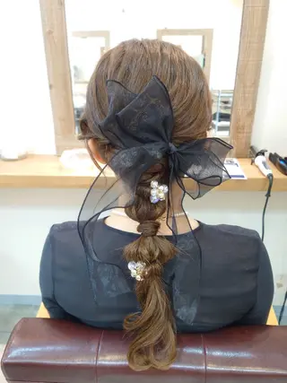 セミロング ヘアアレンジ カラー aimée 神戸 オヤナギ　ユキ🦄のヘアスタイル