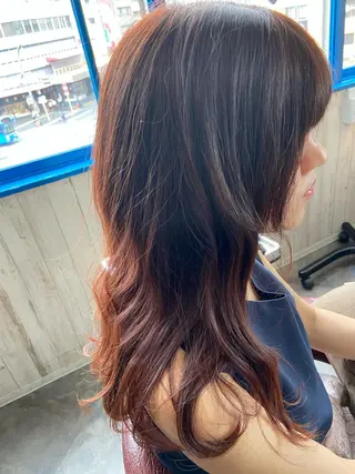 ロング カラー カットパーマ✂️ 小坂田玲亜のヘアスタイル