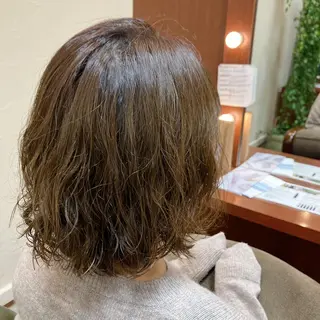 ミディアム カラー パーマ 平井 あおばのヘアスタイル