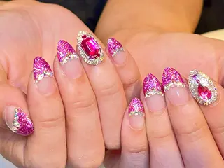 ネイル ネイルサロン リリーブランシュ所属・森 瑞紀のネイルデザイン