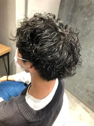 パーマ メンズ Noy所属・Noyヨシモト ヒロトのヘアスタイル