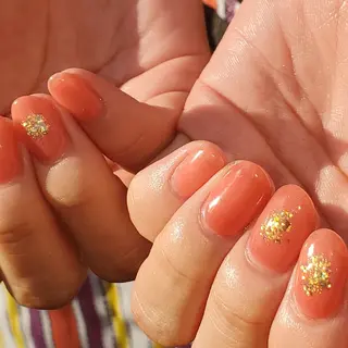 ネイル MOM  原宿店所属・MoM マムネイル原宿のネイルデザイン