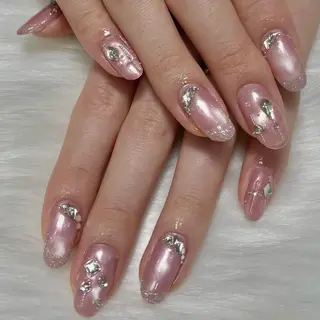 ネイル Roi〈ロワ〉 Reikaのネイルデザイン