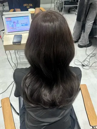 ロング カラー SOYON Reiのヘアスタイル