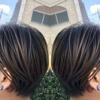 ショート ハイライトバレイヤー ジュ&縮毛矯正✨櫻野のヘアスタイル