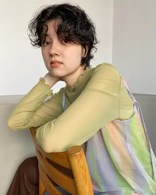 ショート カラー パーマ Hayashi Shioriのヘアスタイル