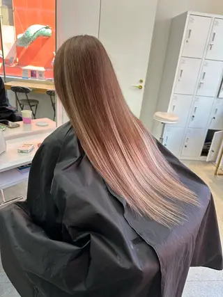 ロング 韓国ヘア×ハイトーン AYA💫のヘアスタイル