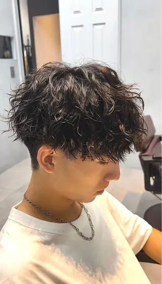 ショート パーマ メンズ 🦩パーマン🦩佐藤 航太のヘアスタイル