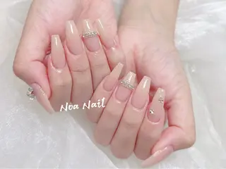 ロング NOA NAILのネイルデザイン