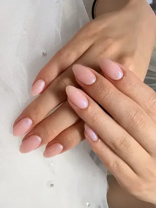 ネイル Fairyフェアリーネイルサロン所属・シズ セキのネイルデザイン