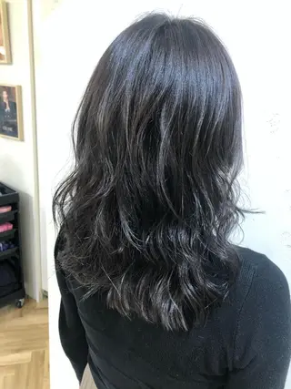 セミロング カラー パーマ ヘアアレンジ マツエク・マツパ Londideal 高橋ヒロシのヘアスタイル