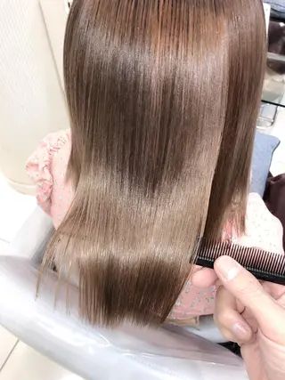 セミロング 縮毛矯正/髪質改善/ ブリーチ/東陽町✨のヘアスタイル