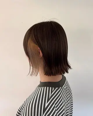 カラー 河合 愛実のヘアスタイル