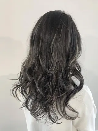 セミロング カラー パーマ ヘアアレンジ メンズパーマの巨匠 鈴木純のヘアスタイル