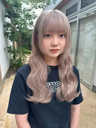 ロング カラー 中山 まどかのヘアスタイル