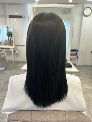 カラー 稲井 裕美のヘアスタイル